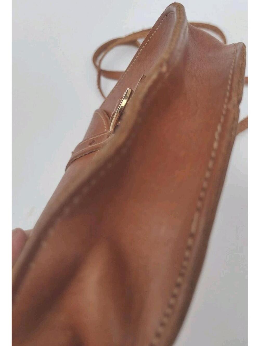 VTG 70s Handmade Leather Boho Mini Satchel Crossbody Bag Gold Buckle U‑Shape - Picture 4 of 8